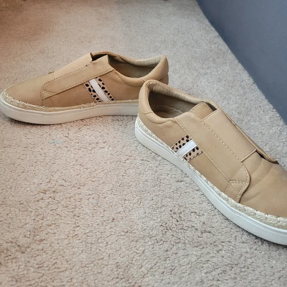 CCOCCI Tan Slip-On Sneakers - Picture 3 of 6